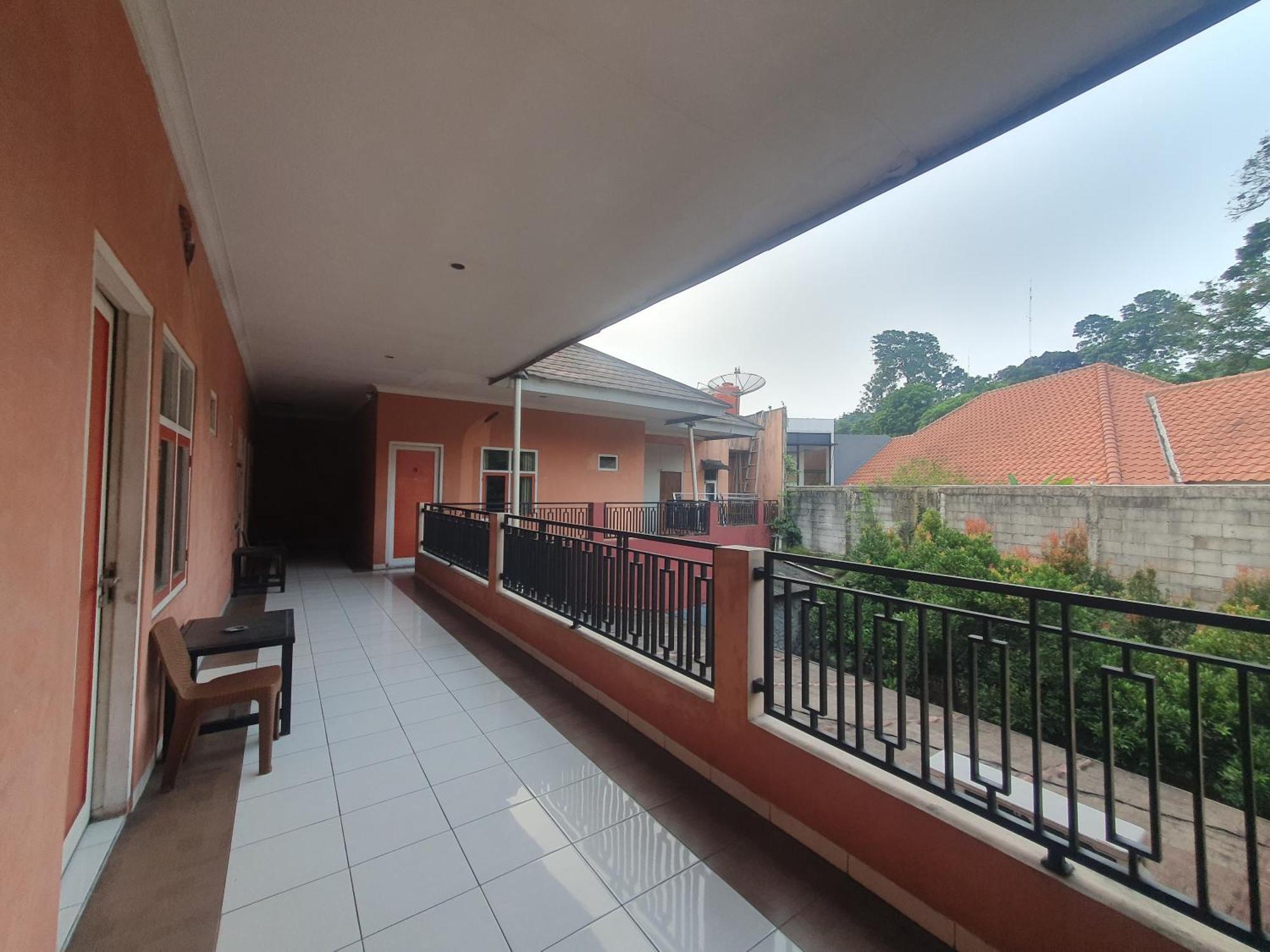 Ruang Tidur At Dpalma Bogor Hotel Kültér fotó